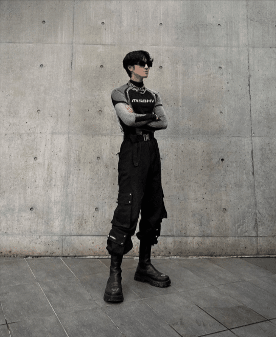 Dark and edgy cyberpunk looks Dark and edgy cyberpunk looks