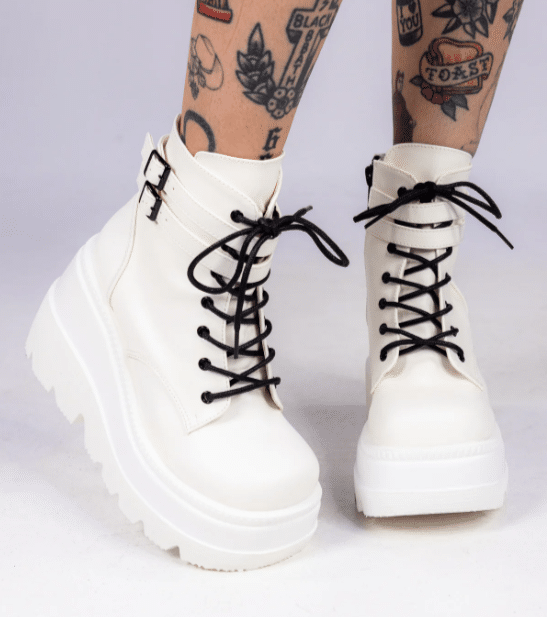 Comfortable footwear options- platform boots Comfortable footwear options- platform boots