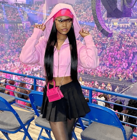 Nicki Minaj Outfit